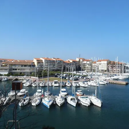 Confortable 2 Pieces A Canet-plage Avec Loggias Et Parking - Fr-1-696-100 Apartamento *