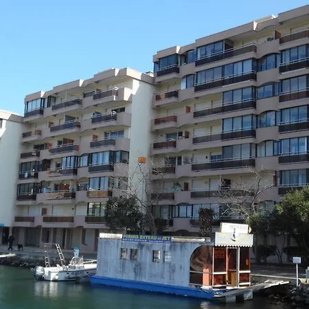 Confortable 2 Pièces à Canet-plage Avec Loggias Et Parking - Fr-1-696-100 Apartamento *
